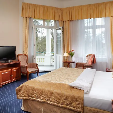 Hotell Imperial & 4*
