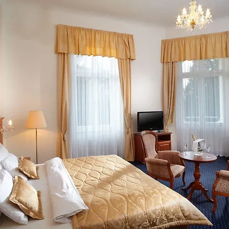 Hotel Imperial &