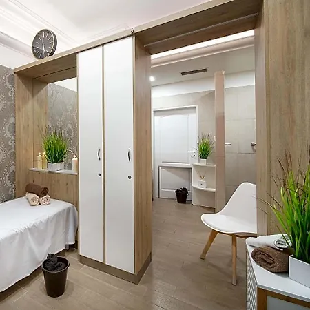 Imperial & Hotel 4*