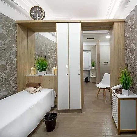 Hotel Imperial &