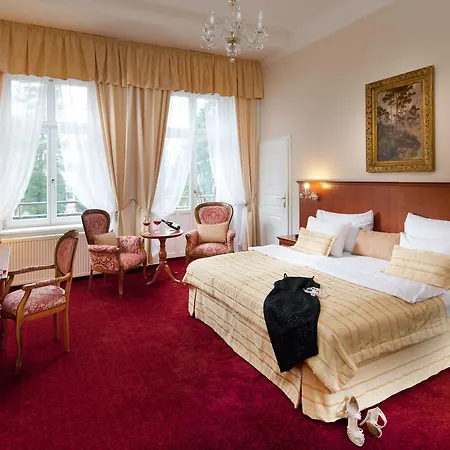 Imperial & Hotell