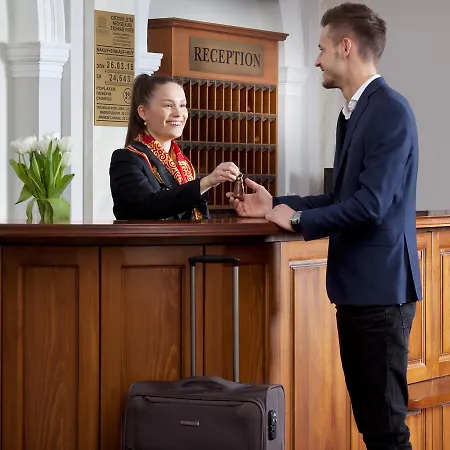 Imperial & Отель 4*
